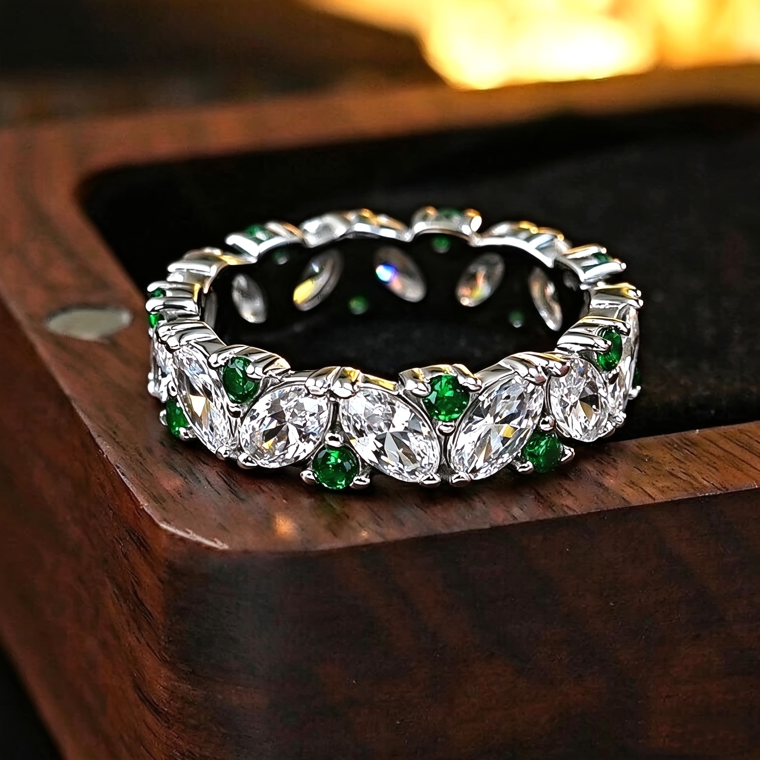 Women's Interlocking Green & White Cubic Zirconia Ring, Casual
